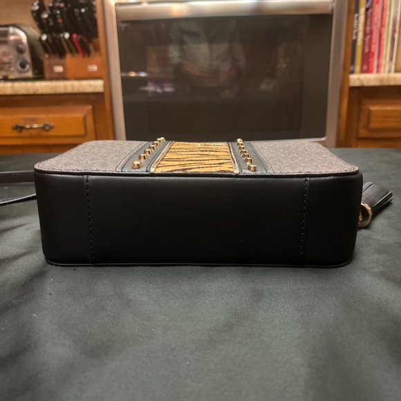 NWT Michael Kors Lg. Jet Set Crossbody/Soulder Bag. Calf Hair/Animal Print Front - Picture 12 of 16